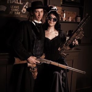 Meet your Posher, Marc